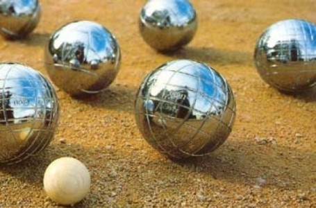 Boules game in paris