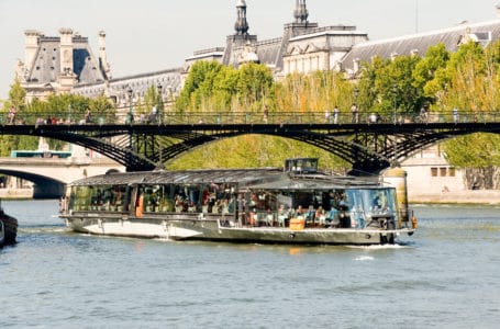 Lunch Cruise on the River Seine in Paris