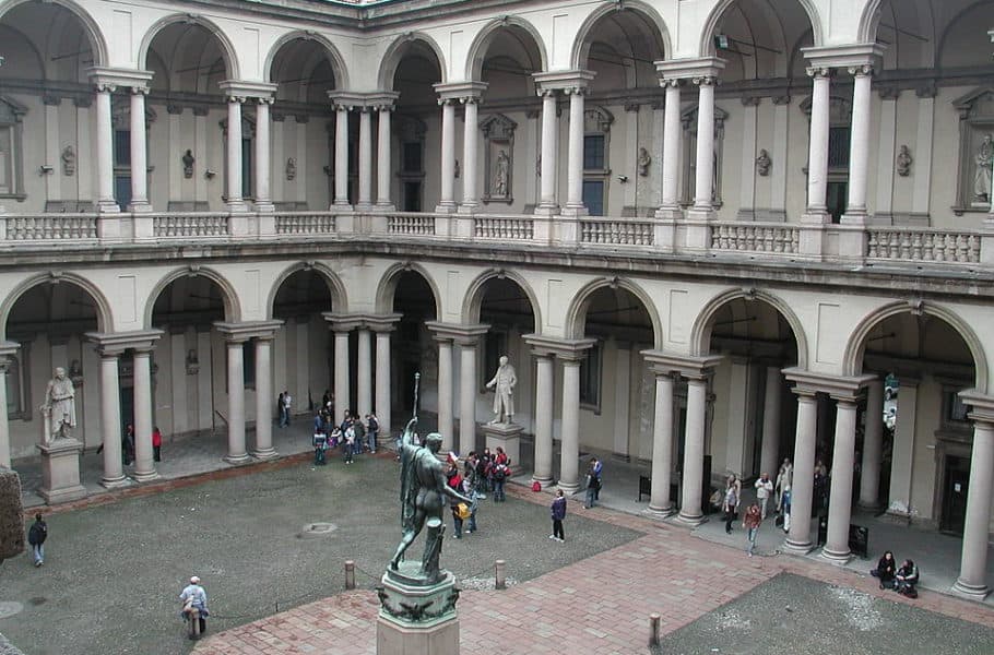 Honorary courtyard of the Palazzo di Brera
