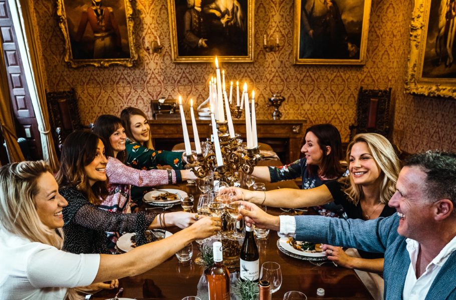 People eating out by Sebastian Coman Photography - Unsplash