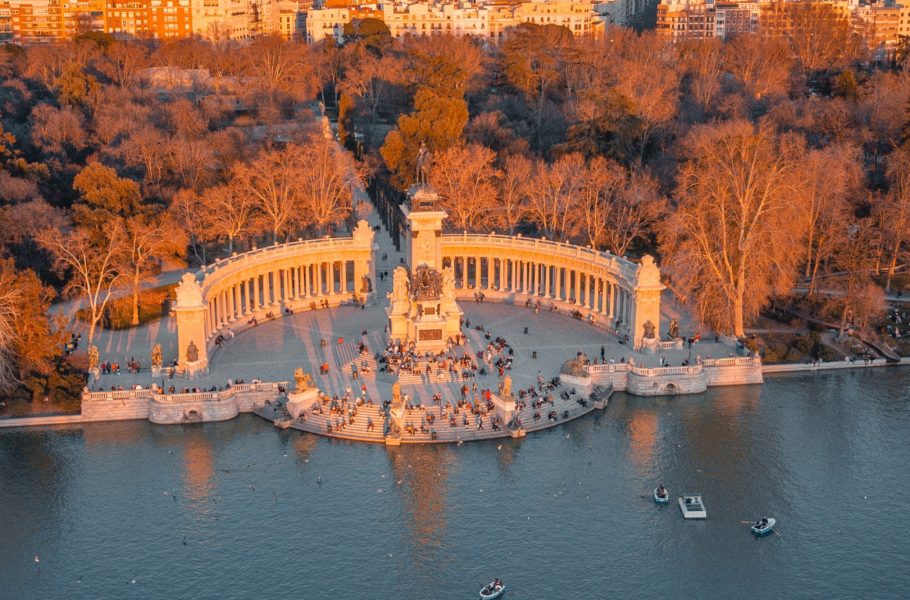 An aerial view of Madrid by Vitaliy Zamedyanskiy - Unsplash