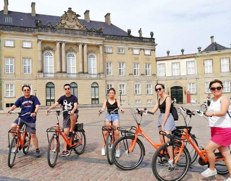 Photo Stop on the Bike Tour