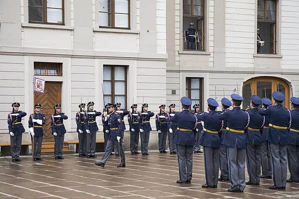 Change of guard at the Prague Castle