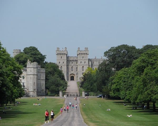 Tourists at Windsor Castle