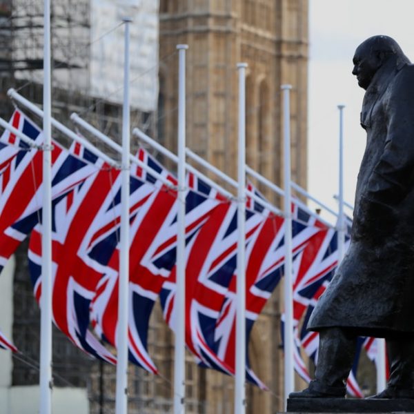 Winston Churchill Statue